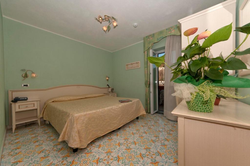 Hotel Villa Franca Forio  Bilik gambar