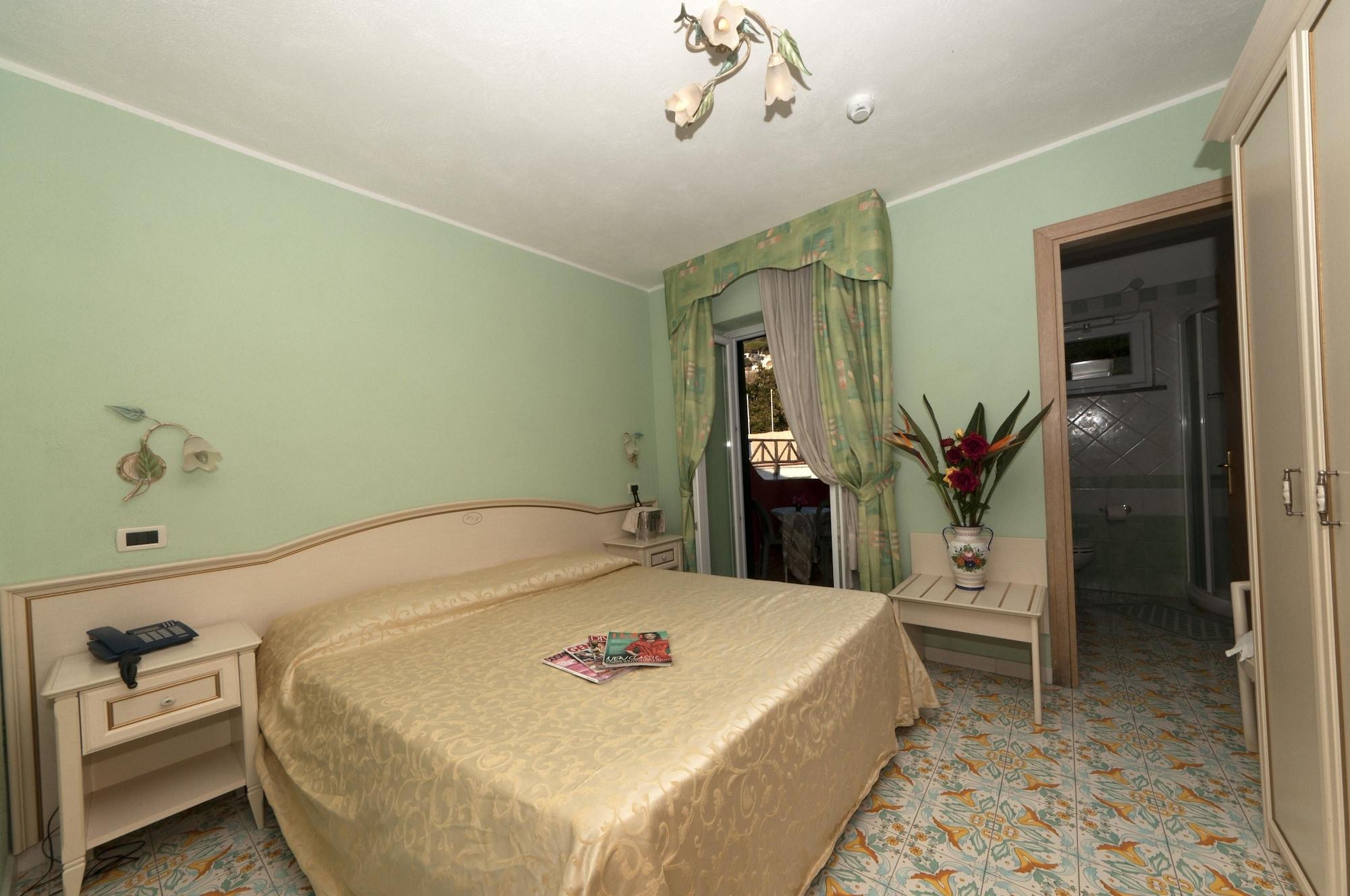 Hotel Villa Franca Forio  Luaran gambar
